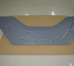鋁板和碳纖維板哪個(gè)輕？性能表現(xiàn)呢？