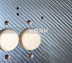 碳纖維板的強(qiáng)度為什么會低于碳纖維布？